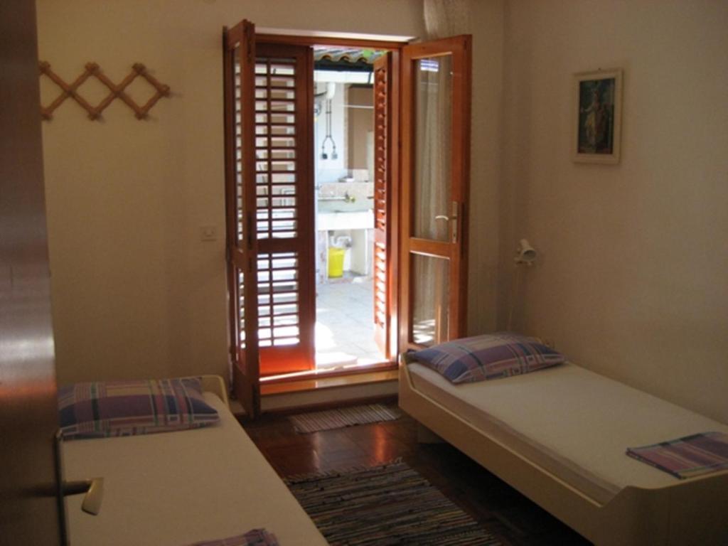 Guest House Kuzmanic Hvar Town Room photo